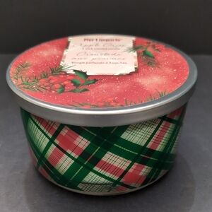 NWOT,Pier One Imports Apple Crisp 3 Wick Holiday Candle.